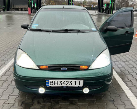 Зеленый Форд Фокус, объемом двигателя 2 л и пробегом 350 тыс. км за 2800 $, фото 1 на Automoto.ua