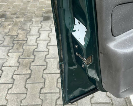 Зеленый Форд Фокус, объемом двигателя 2 л и пробегом 350 тыс. км за 2800 $, фото 13 на Automoto.ua