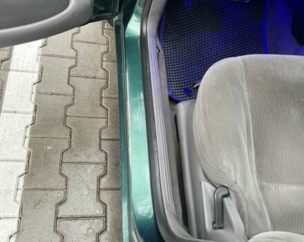 Зеленый Форд Фокус, объемом двигателя 2 л и пробегом 350 тыс. км за 2800 $, фото 6 на Automoto.ua