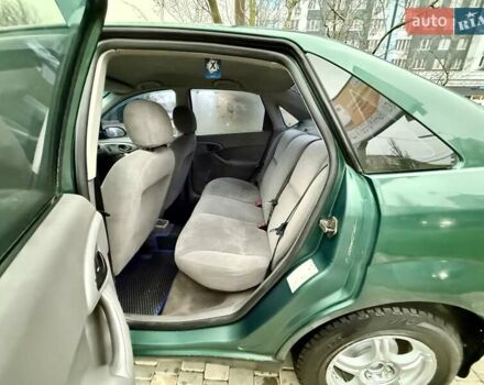 Зеленый Форд Фокус, объемом двигателя 2 л и пробегом 350 тыс. км за 2999 $, фото 58 на Automoto.ua