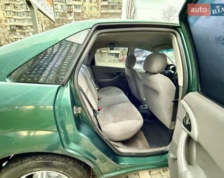 Зеленый Форд Фокус, объемом двигателя 2 л и пробегом 350 тыс. км за 2999 $, фото 52 на Automoto.ua