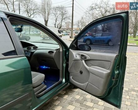 Зеленый Форд Фокус, объемом двигателя 2 л и пробегом 350 тыс. км за 2999 $, фото 37 на Automoto.ua