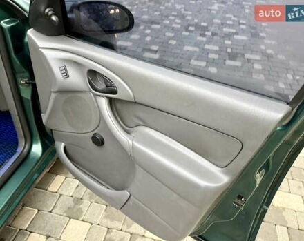 Зеленый Форд Фокус, объемом двигателя 2 л и пробегом 350 тыс. км за 2999 $, фото 41 на Automoto.ua