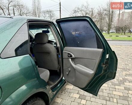 Зеленый Форд Фокус, объемом двигателя 2 л и пробегом 350 тыс. км за 2999 $, фото 49 на Automoto.ua