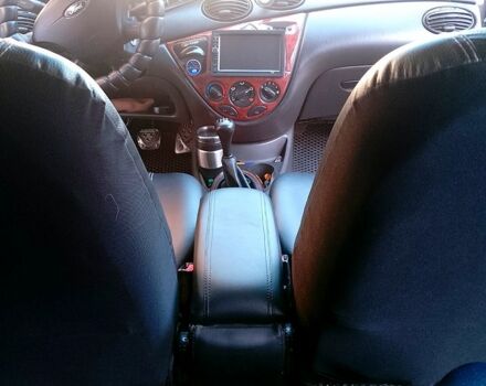 Зеленый Форд Фокус, объемом двигателя 1.6 л и пробегом 288 тыс. км за 3700 $, фото 7 на Automoto.ua