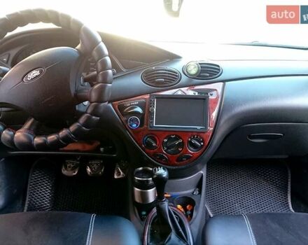 Зеленый Форд Фокус, объемом двигателя 1.6 л и пробегом 288 тыс. км за 3700 $, фото 7 на Automoto.ua