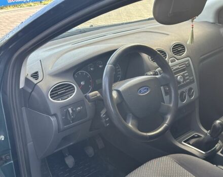 Зеленый Форд Фокус, объемом двигателя 1.6 л и пробегом 400 тыс. км за 3450 $, фото 5 на Automoto.ua