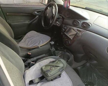 Зеленый Форд Фокус, объемом двигателя 1.75 л и пробегом 250 тыс. км за 2150 $, фото 7 на Automoto.ua