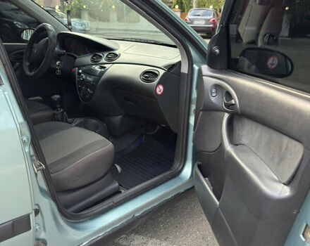 Зеленый Форд Фокус, объемом двигателя 1.8 л и пробегом 300 тыс. км за 2600 $, фото 7 на Automoto.ua