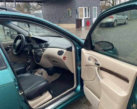 Зелений Форд Фокус, об'ємом двигуна 1.6 л та пробігом 337 тис. км за 3000 $, фото 6 на Automoto.ua