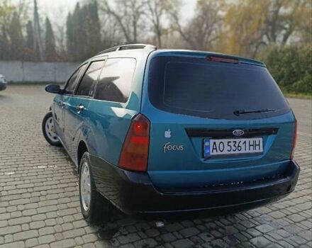 Зеленый Форд Фокус, объемом двигателя 1.75 л и пробегом 250 тыс. км за 2150 $, фото 9 на Automoto.ua