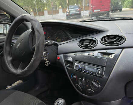 Зеленый Форд Фокус, объемом двигателя 1.8 л и пробегом 300 тыс. км за 2600 $, фото 9 на Automoto.ua