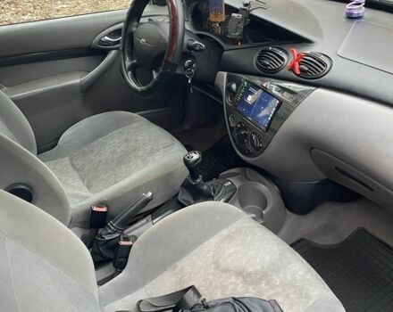 Зелений Форд Фокус, об'ємом двигуна 1.8 л та пробігом 250 тис. км за 1600 $, фото 6 на Automoto.ua