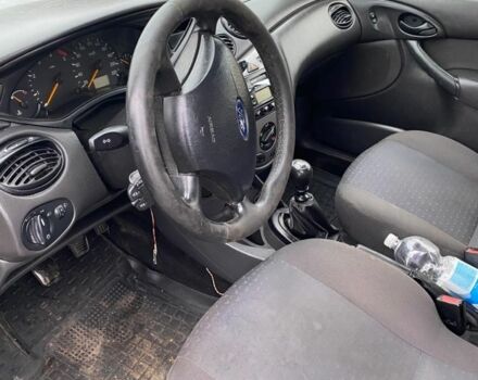 Зеленый Форд Фокус, объемом двигателя 1.8 л и пробегом 250 тыс. км за 2999 $, фото 12 на Automoto.ua