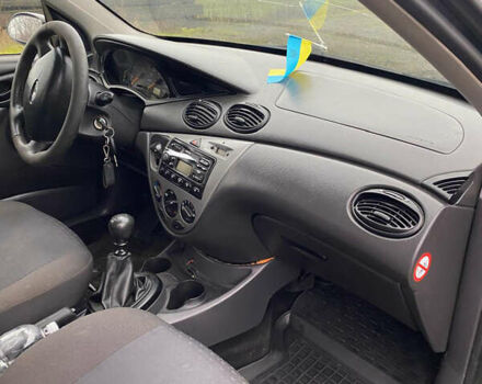 Зеленый Форд Фокус, объемом двигателя 1.8 л и пробегом 250 тыс. км за 2999 $, фото 13 на Automoto.ua