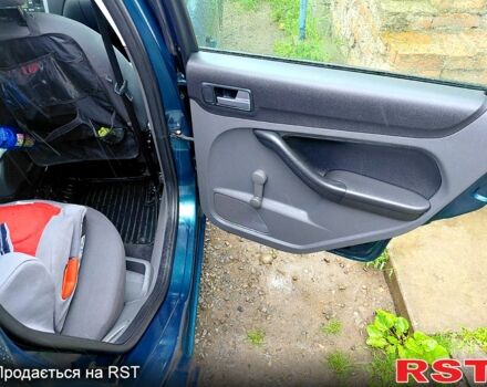 Зеленый Форд Фокус, объемом двигателя 1.6 л и пробегом 245 тыс. км за 4300 $, фото 4 на Automoto.ua