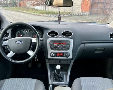 Зеленый Форд Фокус, объемом двигателя 1.6 л и пробегом 233 тыс. км за 4500 $, фото 10 на Automoto.ua