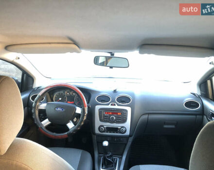 Зелений Форд Фокус, об'ємом двигуна 1.6 л та пробігом 333 тис. км за 4100 $, фото 13 на Automoto.ua