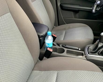 Форд Фокус 2007 в Кегичевке на Automoto.ua Зеленый Форд Фокус, объемом двигателя 1.6 л и пробегом 225 тыс. км за 6000 $, фото 3 на Automoto.ua