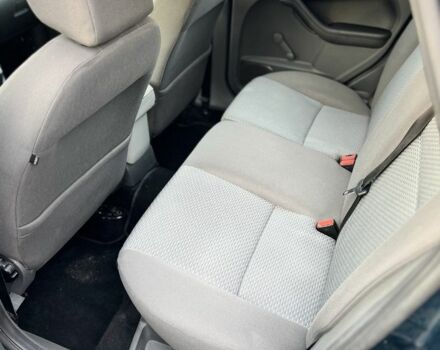 Зеленый Форд Фокус, объемом двигателя 1.6 л и пробегом 233 тыс. км за 4500 $, фото 9 на Automoto.ua