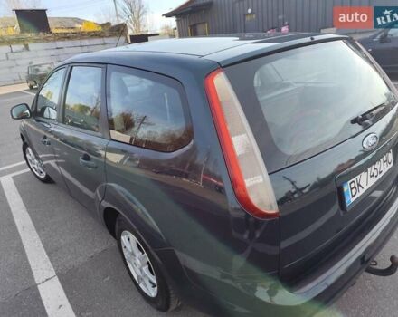 Зеленый Форд Фокус, объемом двигателя 1.6 л и пробегом 297 тыс. км за 5600 $, фото 4 на Automoto.ua