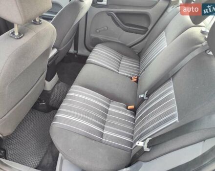 Зеленый Форд Фокус, объемом двигателя 1.6 л и пробегом 297 тыс. км за 5600 $, фото 5 на Automoto.ua