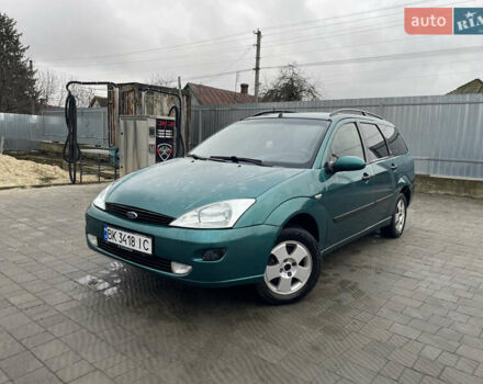 Зеленый Форд Фокус, объемом двигателя 0 л и пробегом 330 тыс. км за 2900 $, фото 1 на Automoto.ua