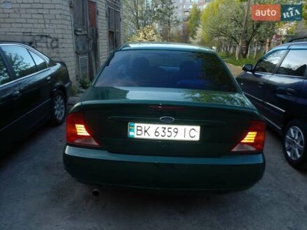 Форд Фокус 2000 в Ровно на Automoto.ua Зеленый Форд Фокус, объемом двигателя 1.8 л и пробегом 240 тыс. км за 2900 $, фото 1 на Automoto.ua