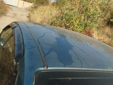 Зеленый Форд Фокус, объемом двигателя 1.8 л и пробегом 175 тыс. км за 2000 $, фото 1 на Automoto.ua