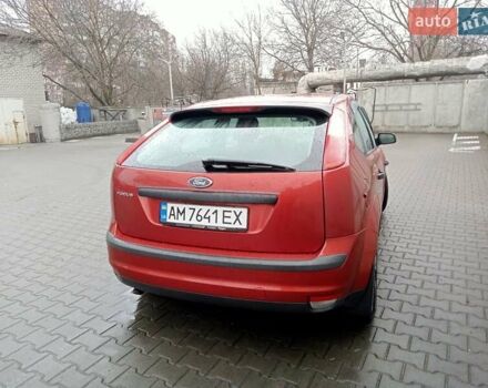 Помаранчевий Форд Фокус, об'ємом двигуна 1.6 л та пробігом 216 тис. км за 4100 $, фото 5 на Automoto.ua