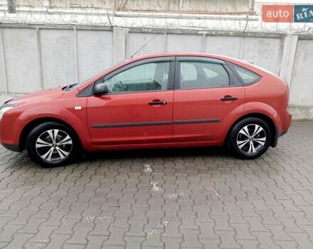 Помаранчевий Форд Фокус, об'ємом двигуна 1.6 л та пробігом 216 тис. км за 4100 $, фото 3 на Automoto.ua