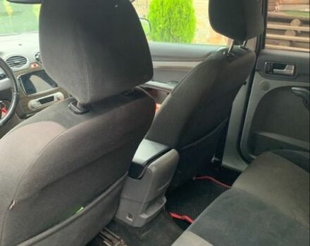 Оранжевый Форд Фокус, объемом двигателя 1.6 л и пробегом 315 тыс. км за 4500 $, фото 3 на Automoto.ua