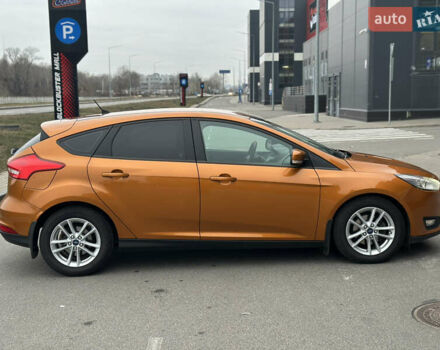 Помаранчевий Форд Фокус, об'ємом двигуна 1 л та пробігом 162 тис. км за 7999 $, фото 7 на Automoto.ua