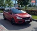 Оранжевый Форд Фокус, объемом двигателя 1.8 л и пробегом 304 тыс. км за 4300 $, фото 1 на Automoto.ua