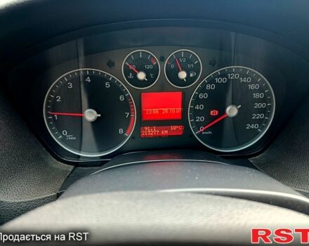 Помаранчевий Форд Фокус, об'ємом двигуна 1.6 л та пробігом 213 тис. км за 5600 $, фото 7 на Automoto.ua