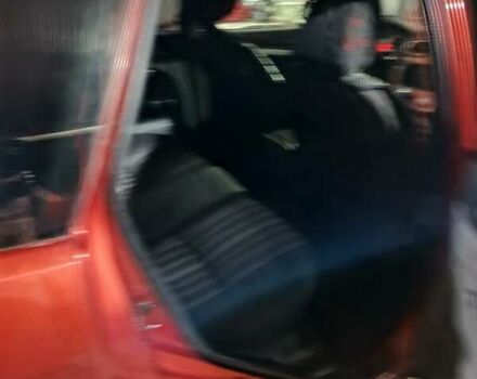 Оранжевый Форд Фокус, объемом двигателя 1.8 л и пробегом 300 тыс. км за 5600 $, фото 2 на Automoto.ua