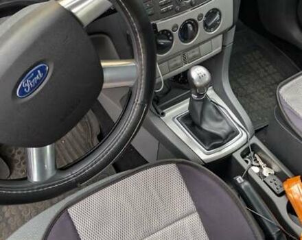 Оранжевый Форд Фокус, объемом двигателя 1.8 л и пробегом 170 тыс. км за 4000 $, фото 14 на Automoto.ua