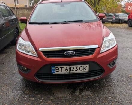 Оранжевый Форд Фокус, объемом двигателя 1.8 л и пробегом 170 тыс. км за 4000 $, фото 1 на Automoto.ua