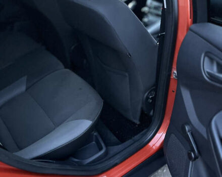 Помаранчевий Форд Фокус, об'ємом двигуна 1.6 л та пробігом 367 тис. км за 7400 $, фото 14 на Automoto.ua