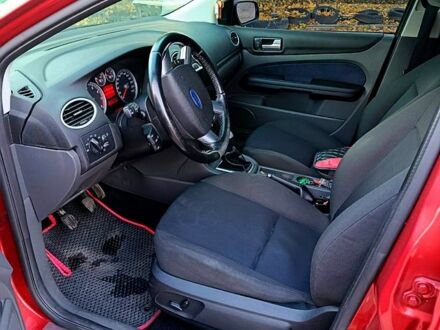 Форд Фокус 2007 у Кропивницькому (Кіровограді) на Automoto.ua Помаранчевий Форд Фокус, об'ємом двигуна 1.6 л та пробігом 213 тис. км за 5600 $, фото 1 на Automoto.ua