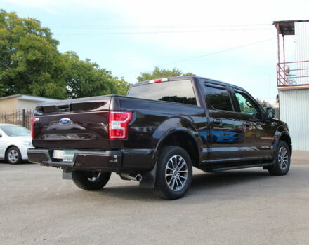 Червоний Форд Ford, об'ємом двигуна 0 л та пробігом 84 тис. км за 28000 $, фото 4 на Automoto.ua
