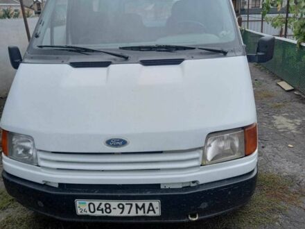 Форд Freestar 1990 у Умани на Automoto.ua Білий Форд Freestar, об'ємом двигуна 2.5 л та пробігом 400 тис. км за 2400 $, фото 1 на Automoto.ua