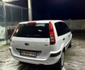 Білий Форд Фьюжен, об'ємом двигуна 1.4 л та пробігом 247 тис. км за 5777 $, фото 5 на Automoto.ua