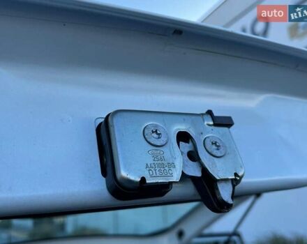 Білий Форд Фьюжен, об'ємом двигуна 1.6 л та пробігом 104 тис. км за 8250 $, фото 72 на Automoto.ua