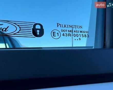 Білий Форд Фьюжен, об'ємом двигуна 1.6 л та пробігом 104 тис. км за 8250 $, фото 21 на Automoto.ua