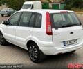 Білий Форд Фьюжен, об'ємом двигуна 1.4 л та пробігом 157 тис. км за 5750 $, фото 6 на Automoto.ua