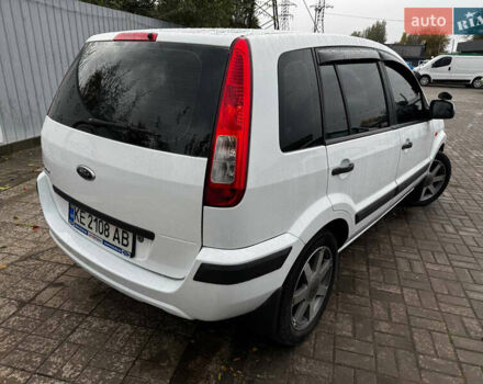 Білий Форд Фьюжен, об'ємом двигуна 1.4 л та пробігом 151 тис. км за 6500 $, фото 3 на Automoto.ua