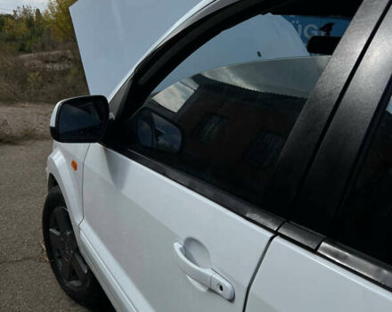 Білий Форд Фьюжен, об'ємом двигуна 1.39 л та пробігом 275 тис. км за 3800 $, фото 3 на Automoto.ua