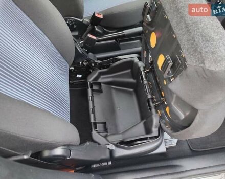 Білий Форд Фьюжен, об'ємом двигуна 1.4 л та пробігом 169 тис. км за 6300 $, фото 22 на Automoto.ua