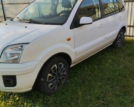 Белый Форд Фьюжн, объемом двигателя 1.4 л и пробегом 160 тыс. км за 4300 $, фото 1 на Automoto.ua